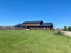 Lodge on 100 Secluded Acres in Hocking Hills - Image 3