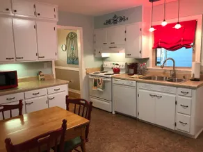 Robins Ridge Retreat - Image 4
