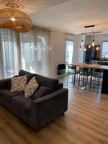 Cozy 2-room apartment Meyzieu near OL stadium - Image 3