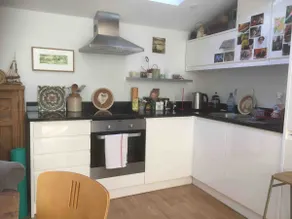 Cosy Artist’s Studio near town centre, Cheltenham - Image 5