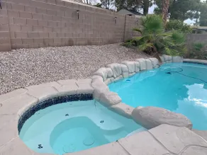 POOL/SPA OASIS - 6 miles from strip - Image 2