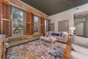 The “February Room” Restored Historic Downtown Apt - Image 2