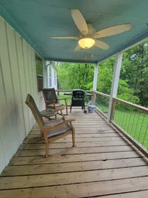 Historic year-round cabin along lakeshore w/dock - Image 5