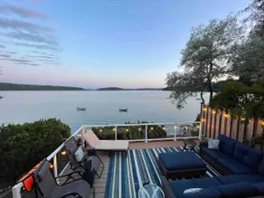 Peaceful Beach FRONT home on protected Similk Bay! - Image 5