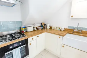 Isle of Wight historic Studio in Seaside town - Image 4
