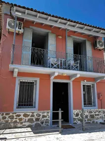 Niovi’s Home - Image 3