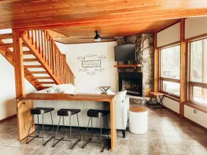 Secluded Lakefront Lodge | Forest Views + Kayaks - Image 4