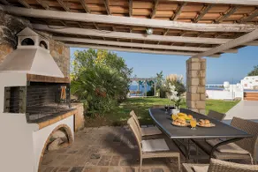 Seafront Villa Shore, Sea & Sun Villas - Image 3