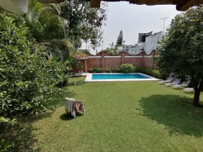 House in a subdivision with a pool and heating - Image 3