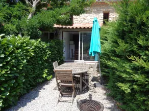Comfortable gîte - Tank No. 8 - Image 3