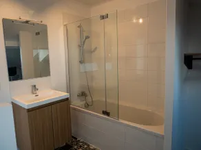 Fully-equipped double room with sea view in Le Havre - Image 5