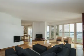 Apartment ”Elbsuite” in Hamburg's HafenCity - Image 4