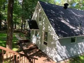 Lakefront cabin 3 bedrooms, just outside Ottawa. - Image 3