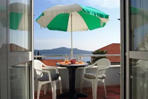 Apartments Grkovic A1 Trsteno Dubrovnik - Image 3