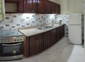 Kingsley's Hillman Apartment - Image 4
