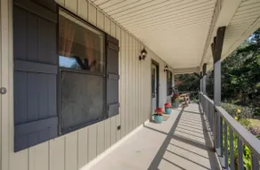 The Bethany Lodge - nice home in the country - Image 2