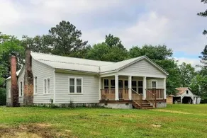 Historic 1851 Farmhouse Retreat - Image 3