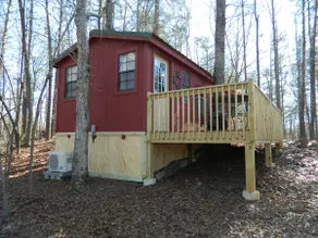 Tiny House in Woods near Downtown - Image 4