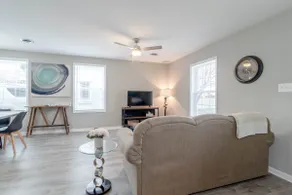 Renovated 2bed 1bath! Near Ft. Campbell - Image 4