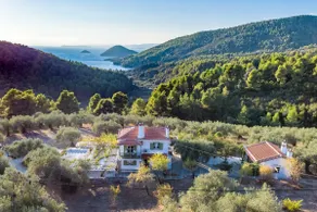 Nina-Myrtia Countryside House Skopelos - Image 4