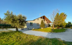 Cozy Studio in Olive Grove - Image 3