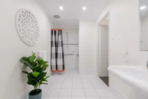 A7 - Escape the city - studio with FREE parking - Image 4