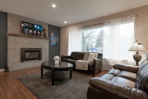 6 bdrm Renovated private rustic home - Image 3