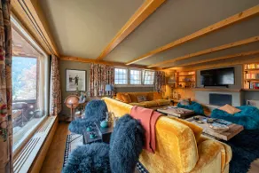 Modern Alpine 3BR • Views • Walk to Promenade - Image 5