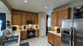 Family Home in Frisco king bed - Image 3