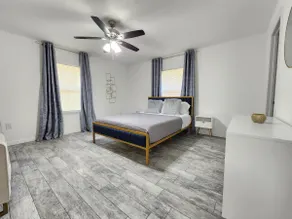 CasaDelaney DT Sodo district. Renovated Sleeps 16 - Image 5