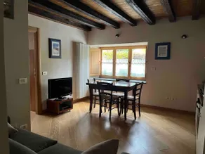 Lovely apartment with reserved parking - Image 2