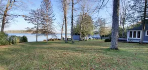 Cheerful 3 bedroom cottage with bunkie; Stony Lake - Image 2