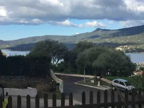 Ground floor of a villa with sea view - Image 2