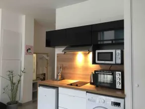 Charming apartment, very central and quiet - Image 3