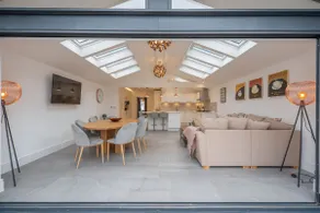 Total luxury in the heart of Stratford upon Avon  - Image 5