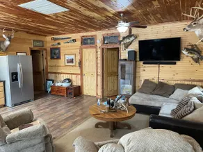 Truman Lake Cabin Super Clean ”Private” Getaway! - Image 4