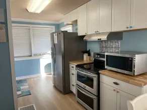 47 Steps to the Beach, Hot Tub and Ocean Views!! - Image 4