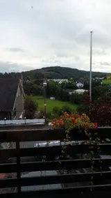 cozy detached house with great views. - Image 3