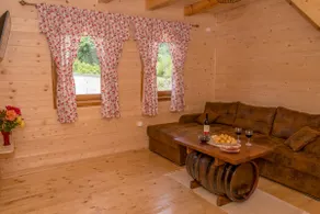 Wood House - Image 5