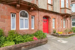 Bay Apartment in Helensburgh, near Loch Lomond - Image 2