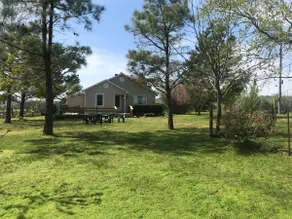Oxford Bend Farmhouse - Image 4