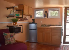 Private Guest Suite - Image 4
