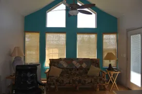 The JollyRancher-Annie Oakley Cabin - Image 4