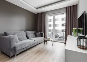PREMIUM Apartments New Town Private Parking Included - Image 2