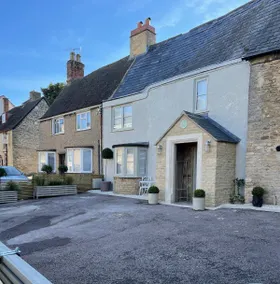 Maison adaptée aux familles avec jardin et jacuzzi | Vue ville | Avec animaux bienvenus - Image 2