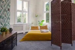 Beautiful treetop apartment with Cotswolds views - Image 3