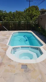 Casa de praia com piscina, churrasqueira e playground, à 250 metros da praia. - Image 2