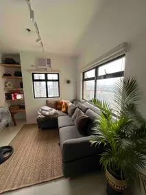 Chic 1BR Apt. In Mandaue Cebu - Image 2