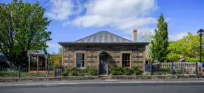 Fusilier Cottage Battery Point - Image 2