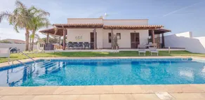 Villa Al Mare Guest House - Image 3